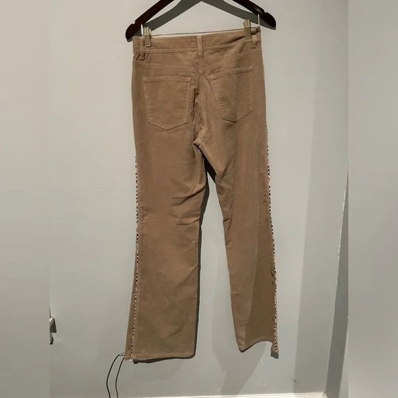 Burberry corduroy pants. Like new. Excellent condition. Size 8. Classic!!!!